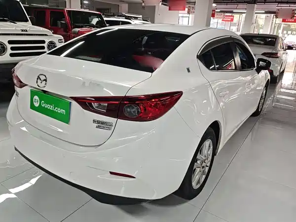 Mazda 3 Axela 2017