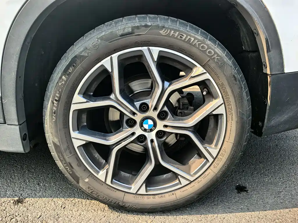 BMW X1 2021 — фото 10