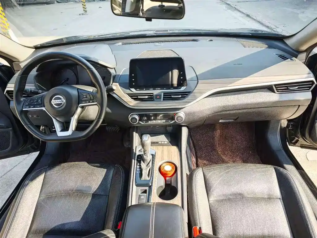Nissan Teana 2021 — фото 13