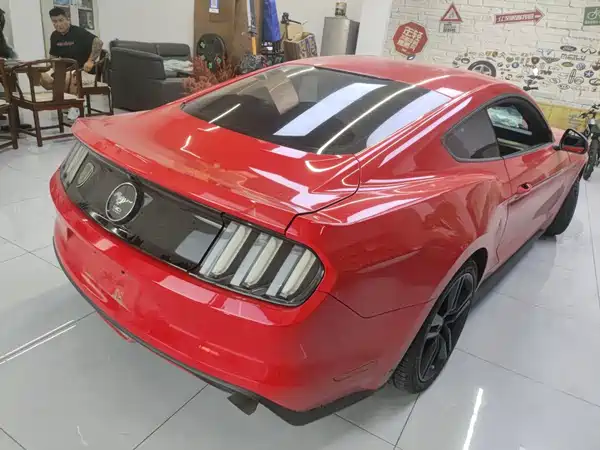 Ford Mustang 2015