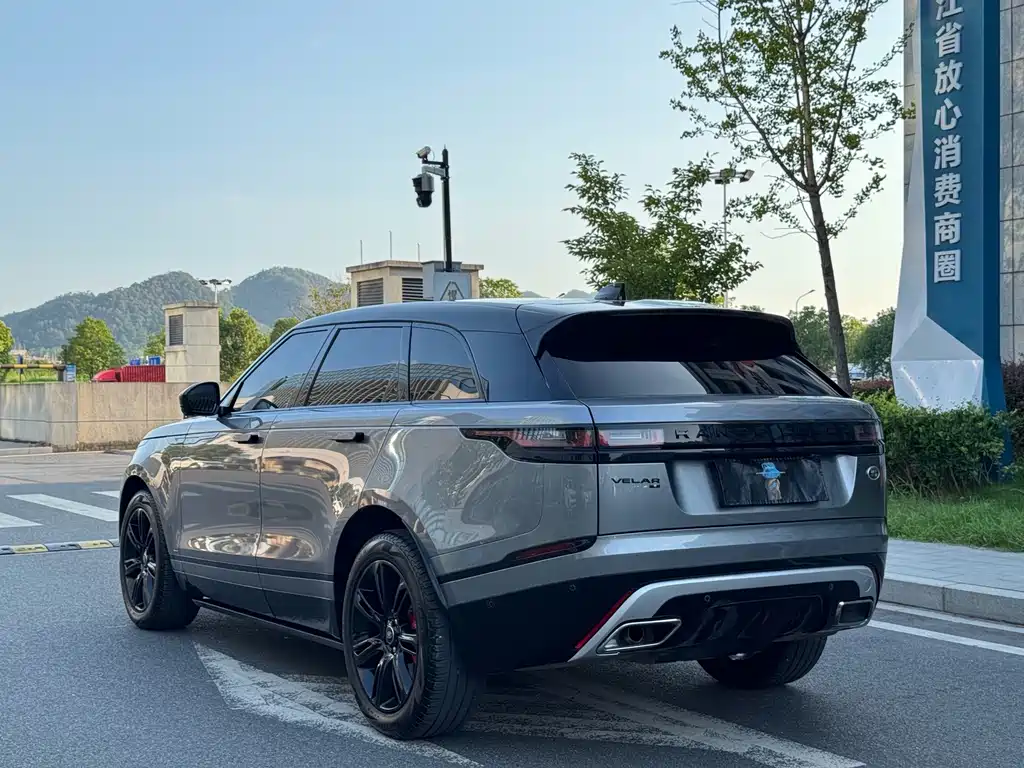 Land Rover Range Rover Velar 2021 — фото 16