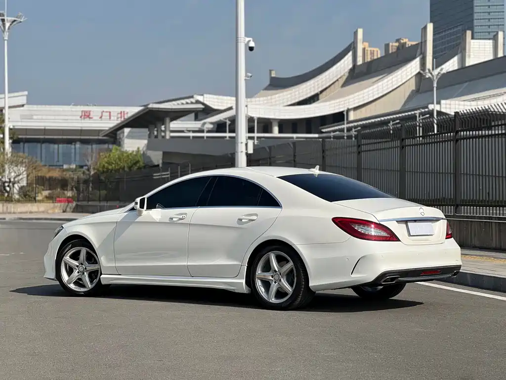 Mercedes-Benz CLS 2017 — фото 4