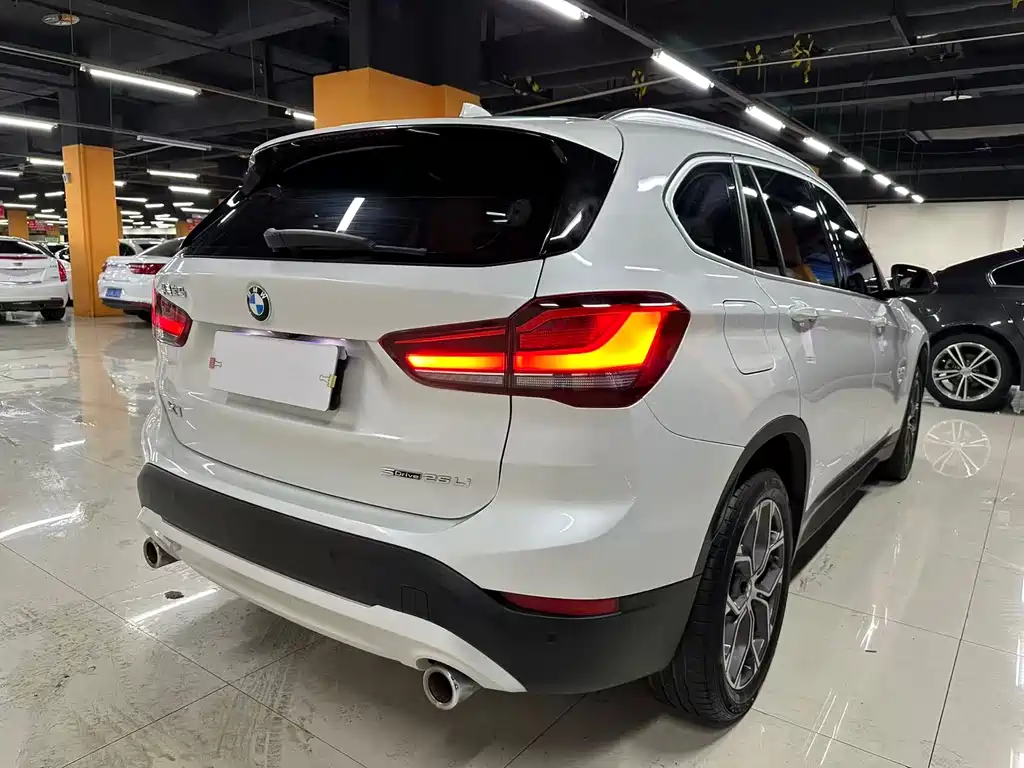 BMW X1 2023 — фото 14