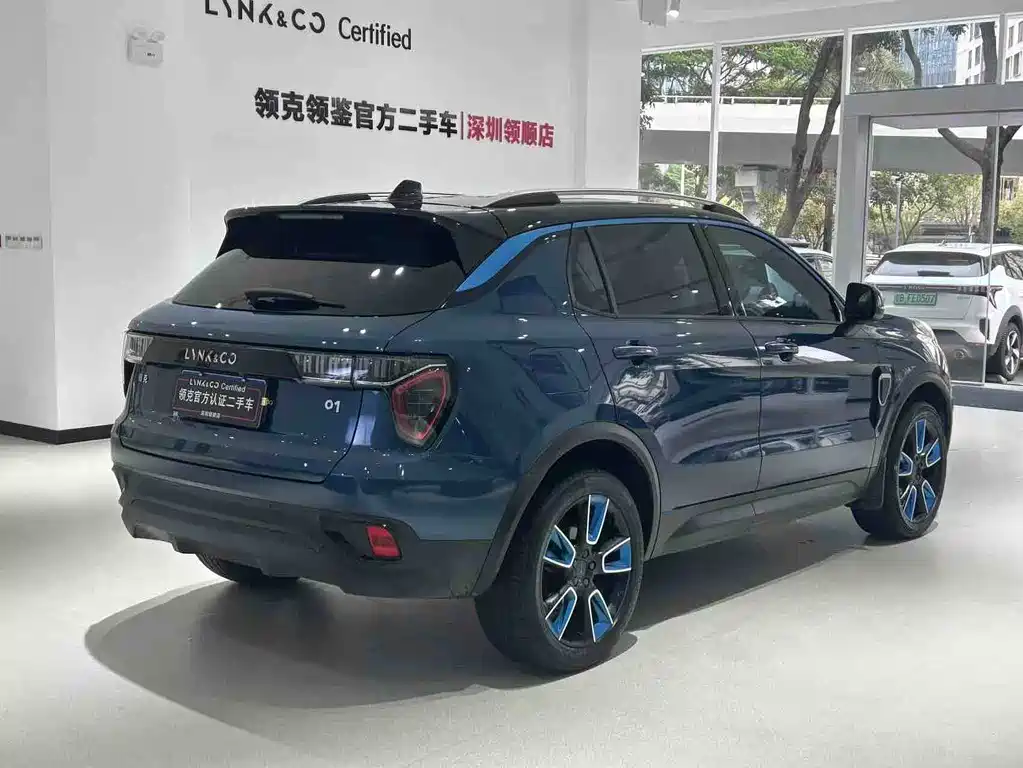 Lynk & Co 01 2018