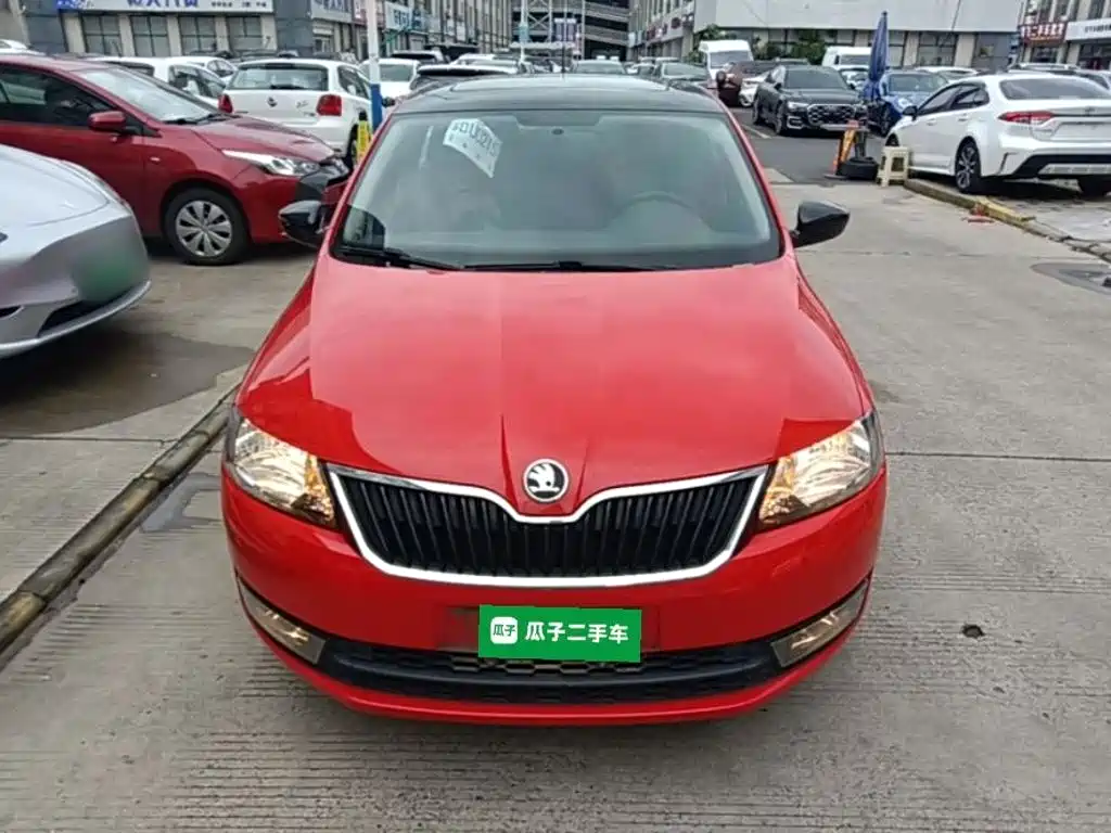 Skoda Rapid Spaceback 2016