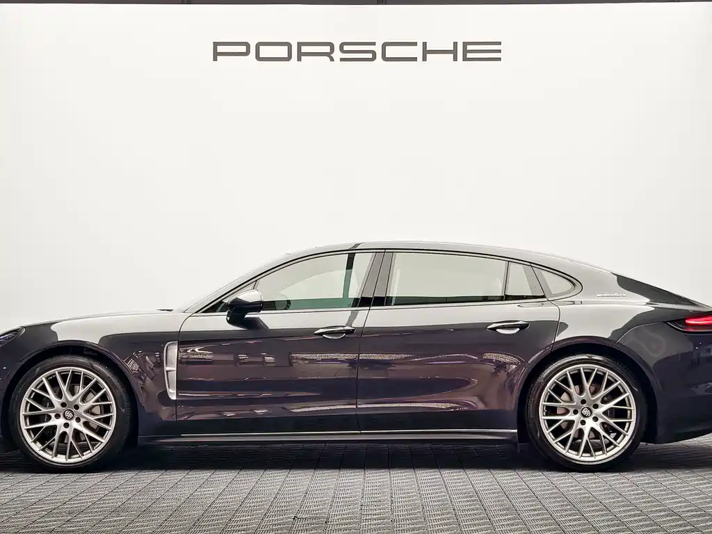 Porsche Panamera 2024 — фото 6