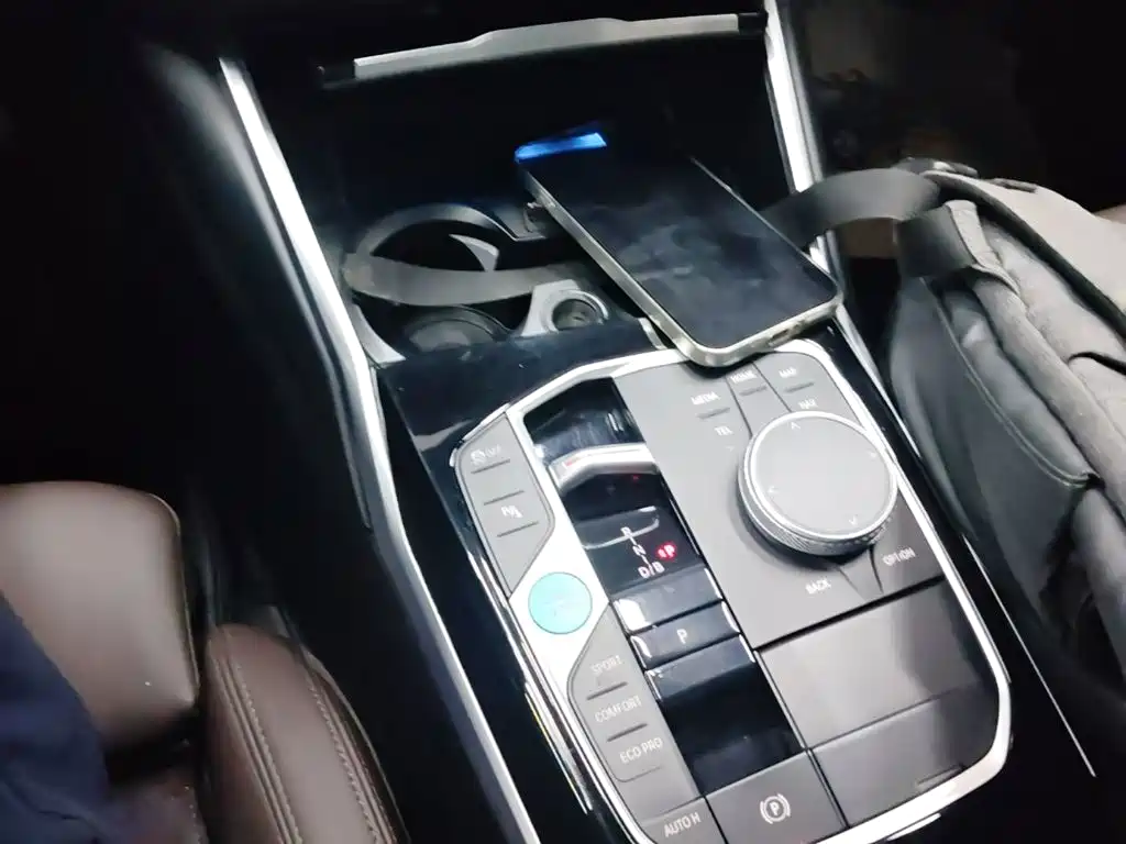 BMW i3 2023 — фото 14