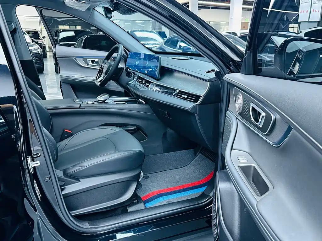 Chery Tiggo 8 PRO 2025 — фото 8