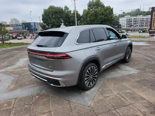 Geely Xingyue L 2026