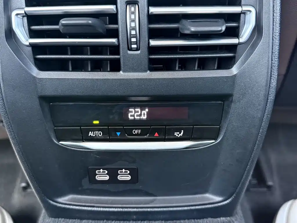BMW 3 Series 2020 — фото 13