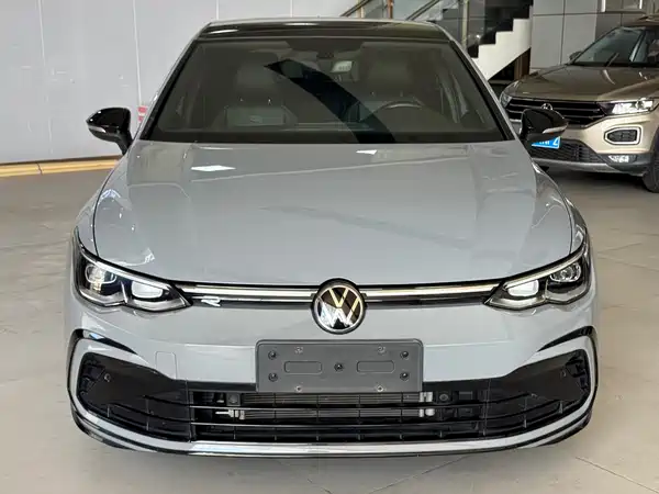 Volkswagen Golf 2022