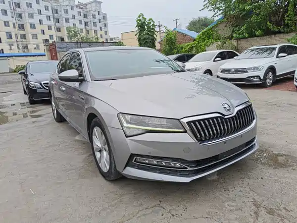Skoda Superb 2020