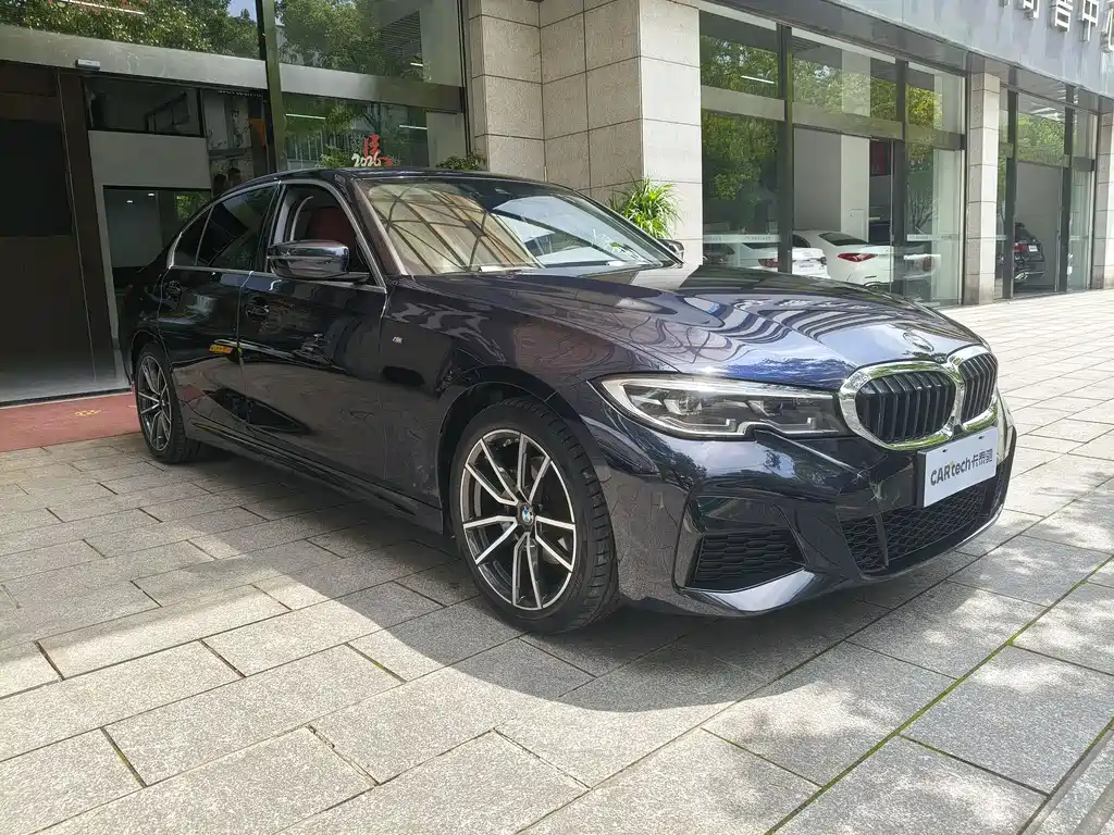 BMW 3 Series 2022 — фото 14