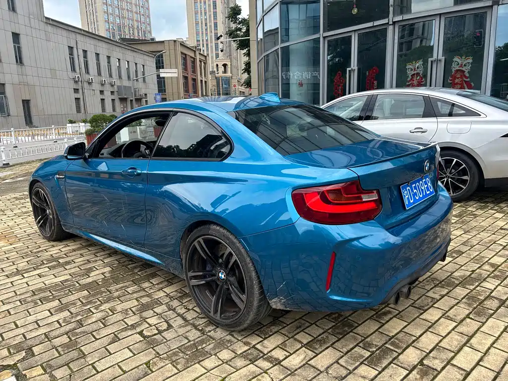 BMW M2 2017