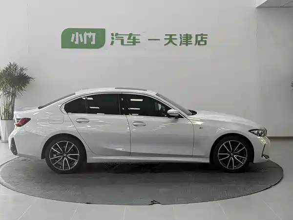 BMW 3 Series 2023