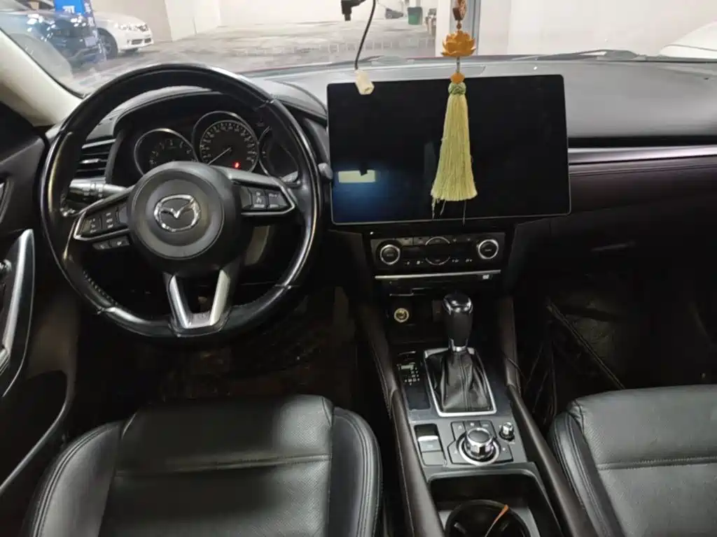 Mazda Atenza 2018 — фото 10
