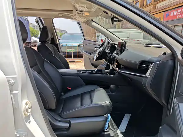 Nissan X-Trail 2024