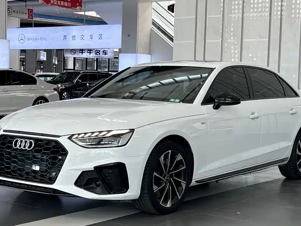Audi A4L 2023