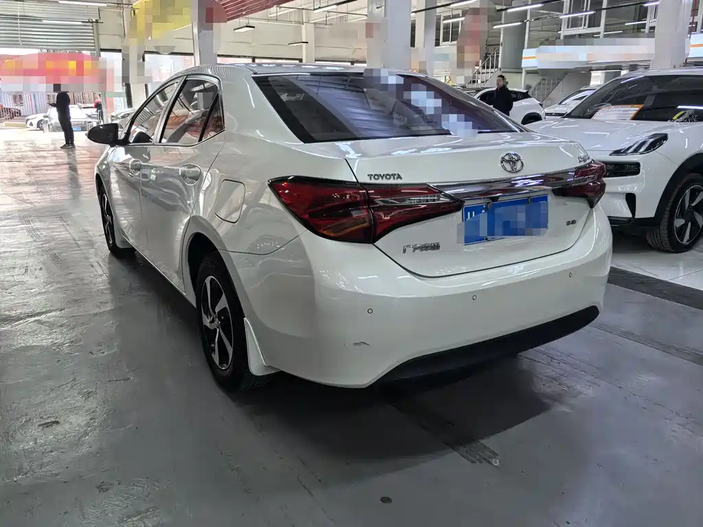 Toyota Levin 2018 — фото 4
