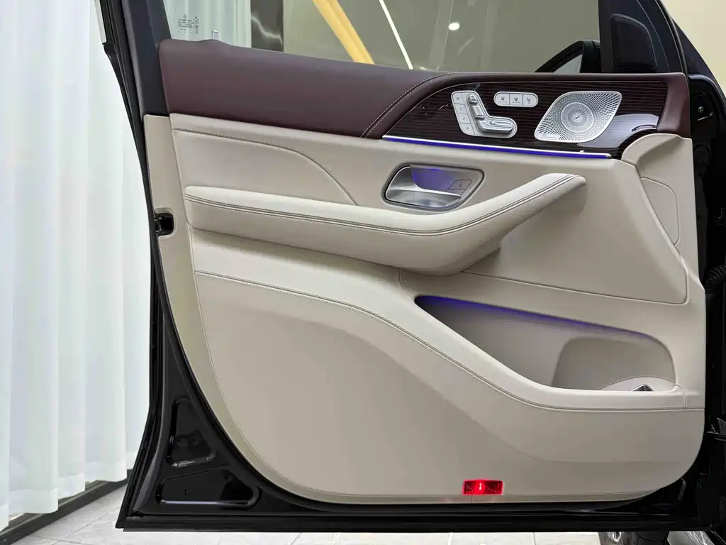 Mercedes-Benz GLS 2022