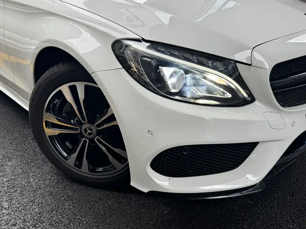 Mercedes-Benz C-Class 2017 — фото 13