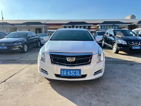 Cadillac XTS 2016