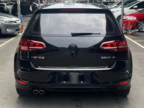Volkswagen Golf 2016