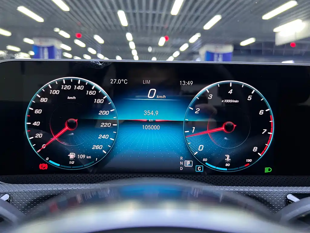 Mercedes-Benz A-Class 2019 — фото 6