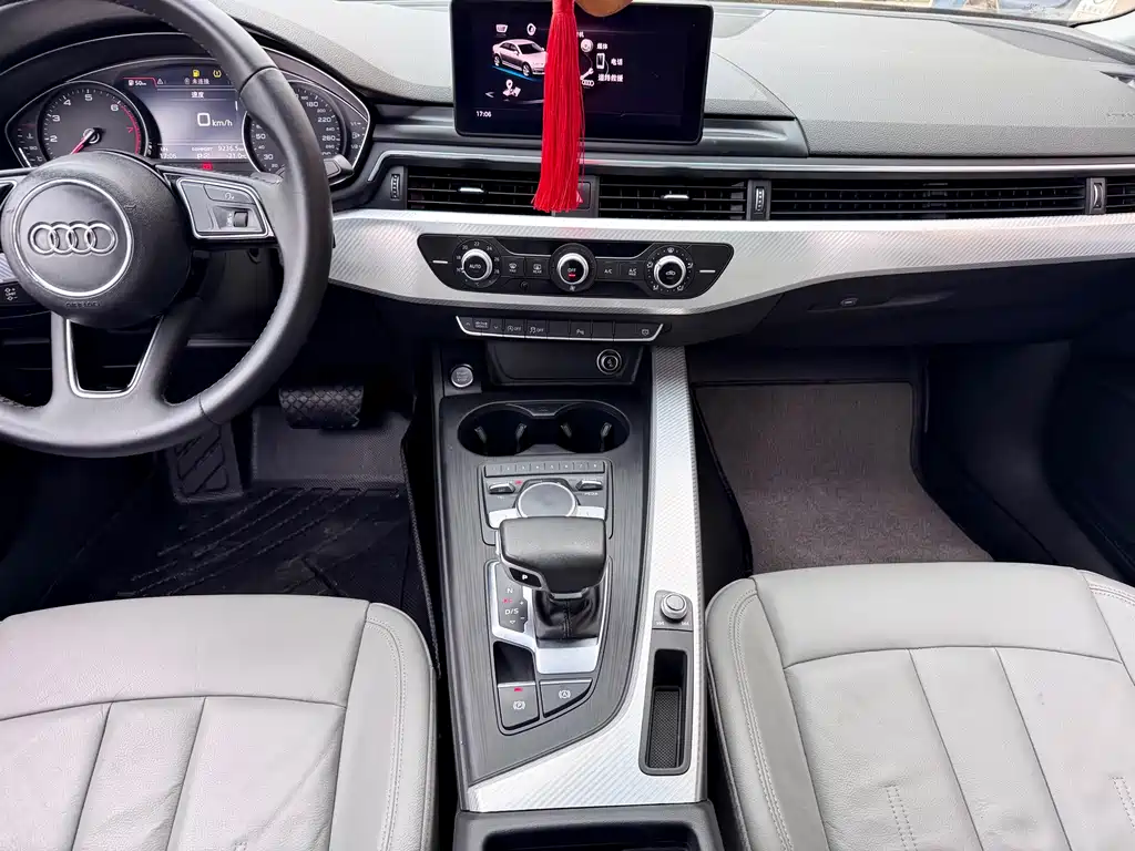 Audi A4L 2017 — фото 11