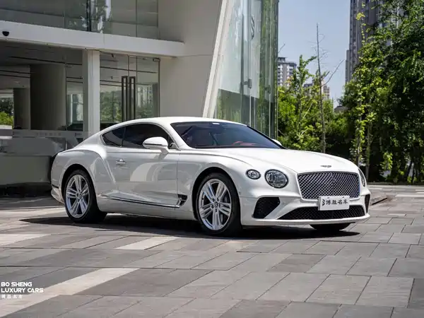 Bentley Continental 2023