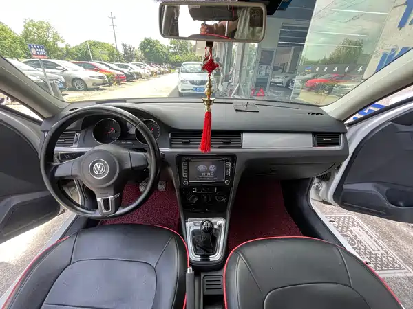 Volkswagen Bora 2014