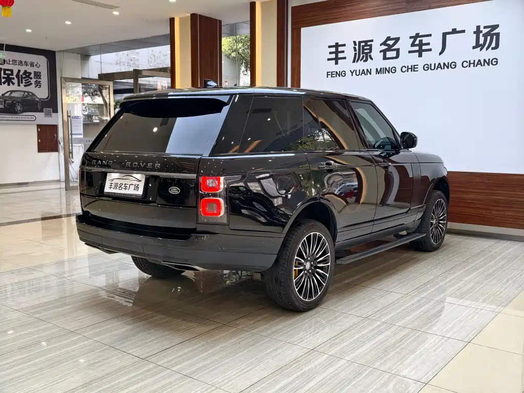 Land Rover Range Rover 2020 — фото 27