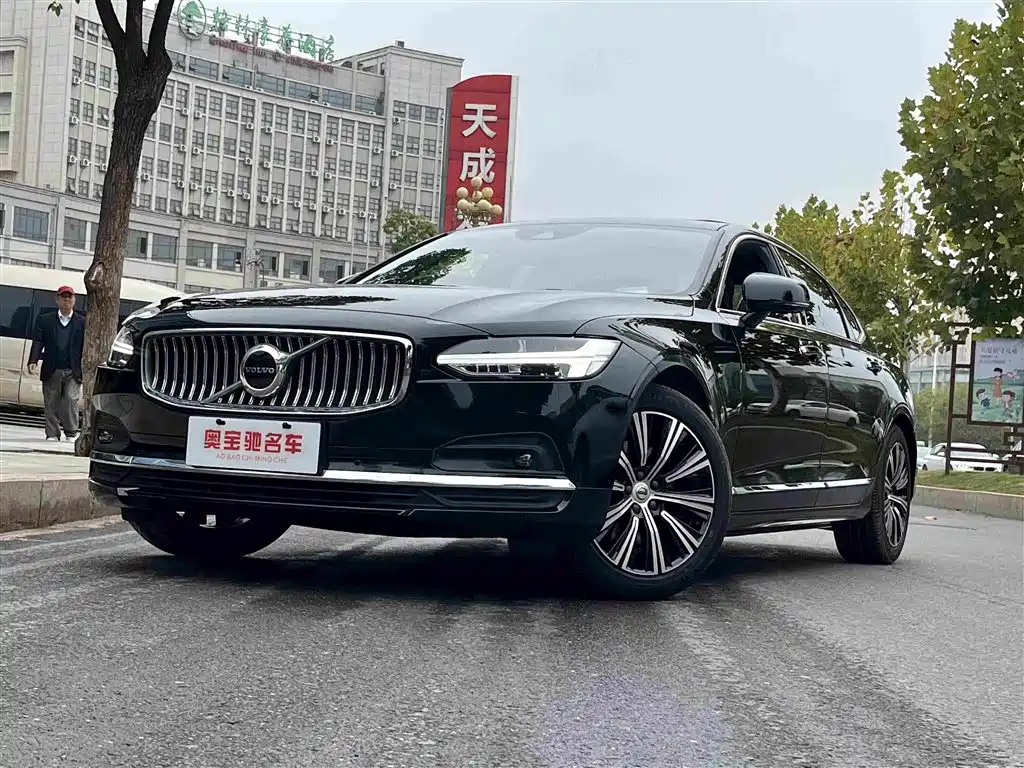 Volvo S90 2021 — фото 1
