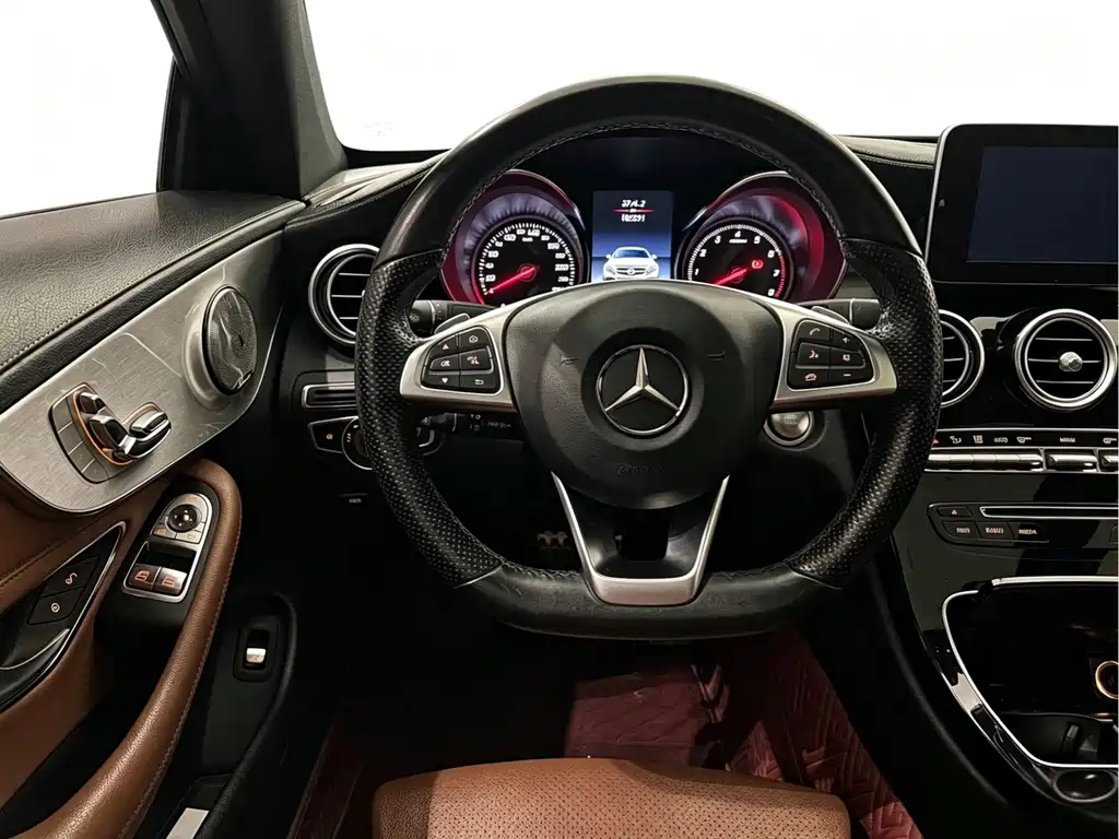 Mercedes-Benz C-Class 2018
