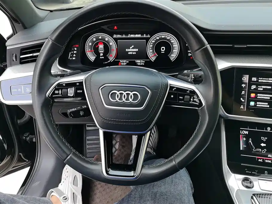 Audi A6L 2023 — фото 15