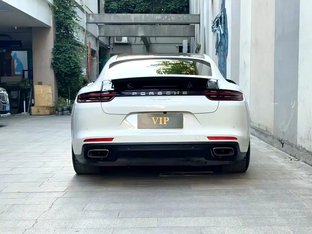 Porsche Panamera 2021 — фото 7