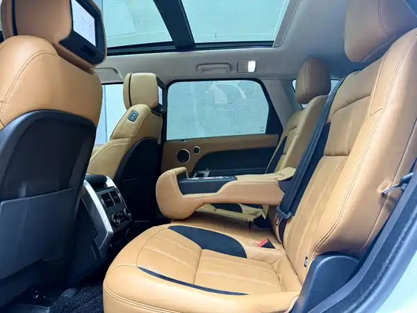 Land Rover Range Rover Sport 2021