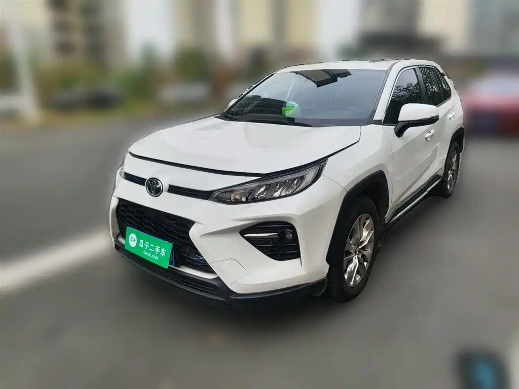 Toyota Wildlander 2022 — фото 2