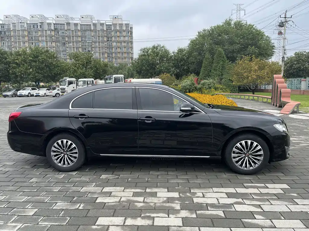 Hongqi H7 2021 — фото 4