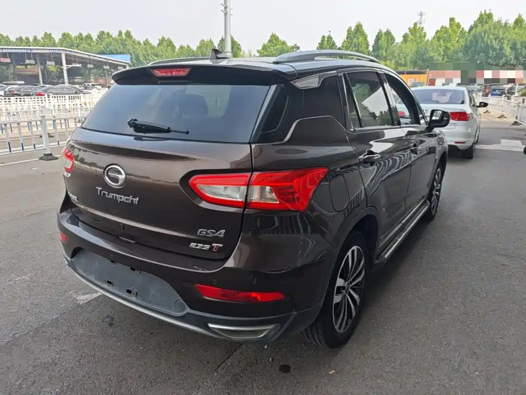 GAC Trumpchi GS4 2018 — фото 7