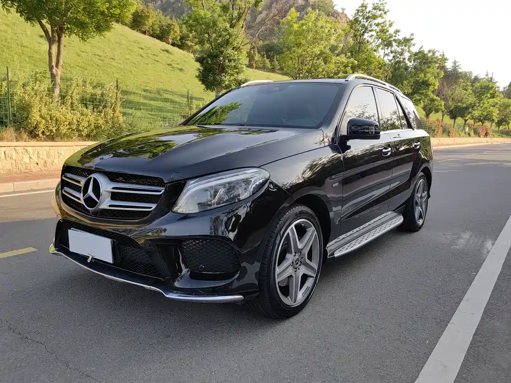 Mercedes-Benz GLE 2018 — фото 1