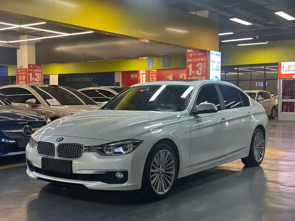 BMW 3 Series 2018 — фото 1
