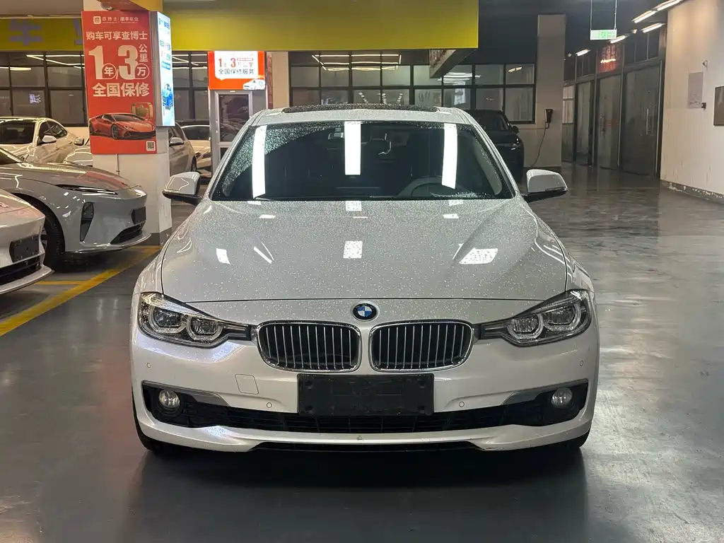 BMW 3 Series 2018 — фото 2