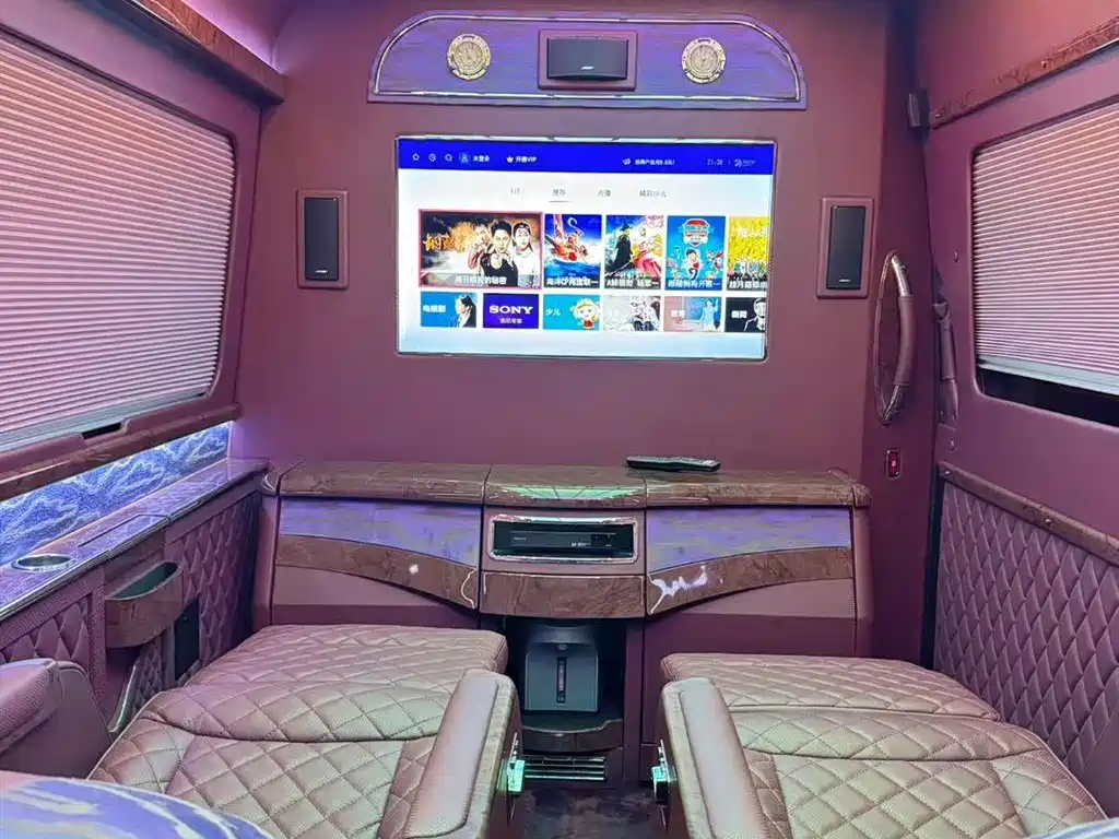 Mercedes-Benz Sprinter 2017 — фото 33