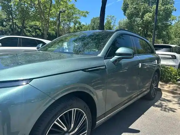 XPeng G9 2025