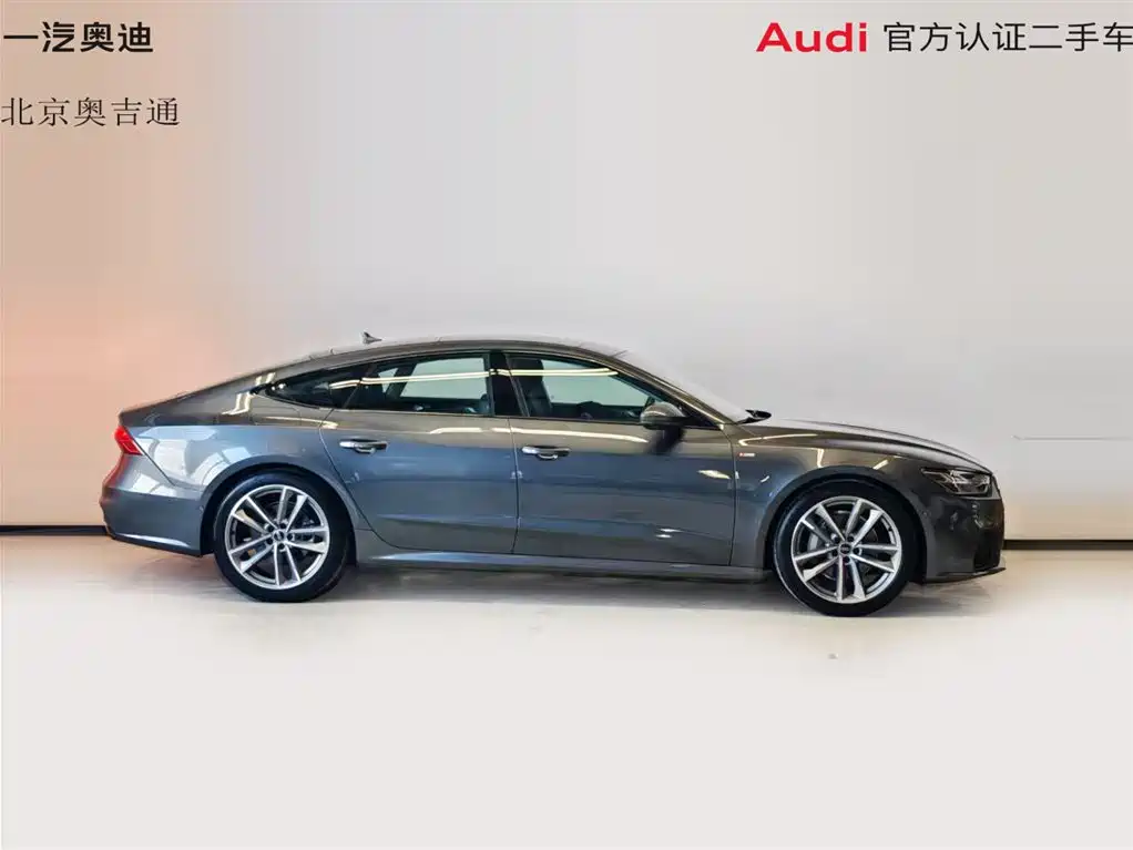 Audi A7 2025 — фото 18