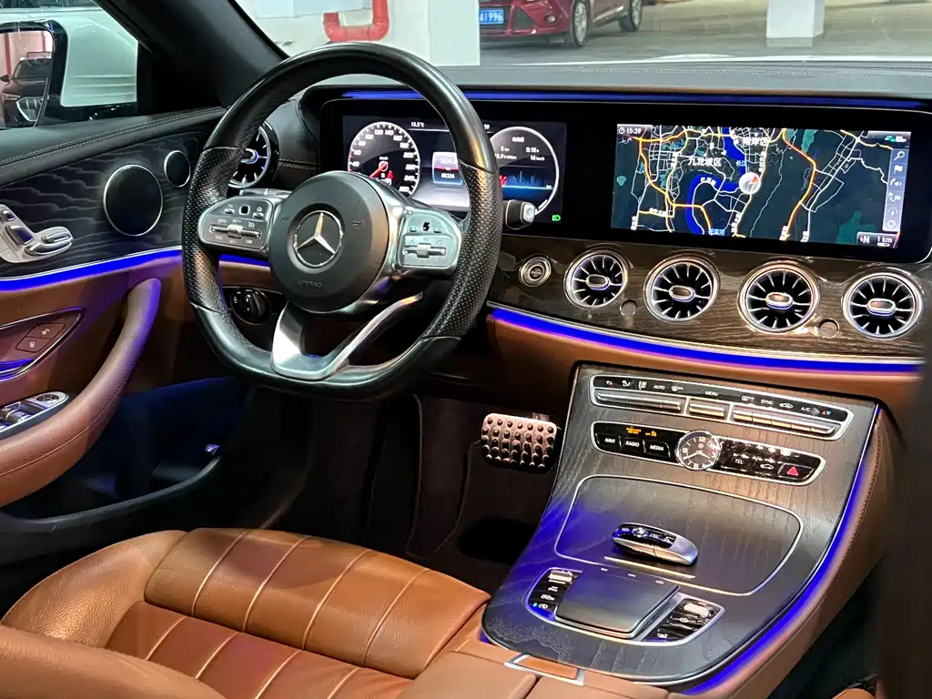 Mercedes-Benz E-Class 2019 — фото 12