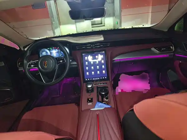 Hongqi H5 2024