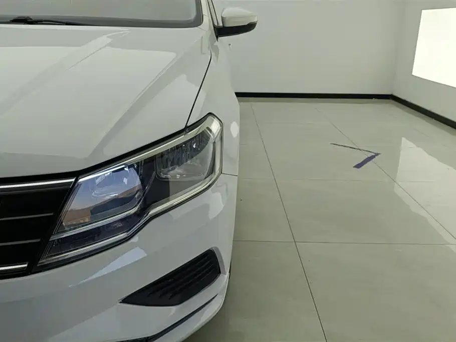 Volkswagen Jetta 2018