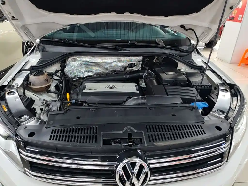 Volkswagen Tiguan 2016 — фото 25